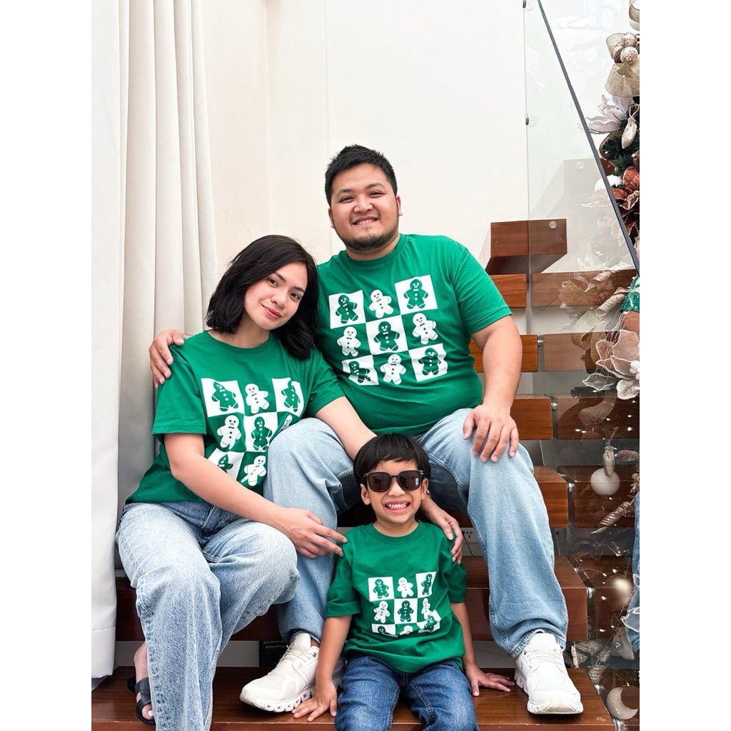 Pambahaymnl Kids Graphic Holiday Tee