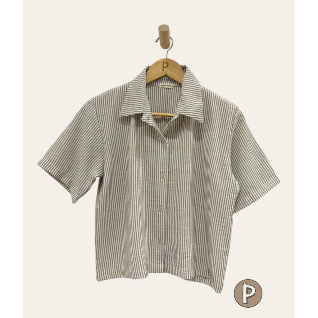 Pambahaymnl Stripes Buttoned Top