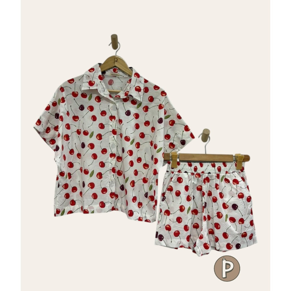 Pambahaymnl Batwing Buttoned Short Set