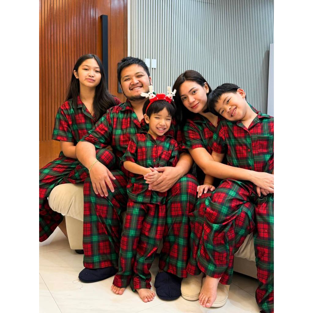 Pambahaymnl Family Plaid Flannel Pjs