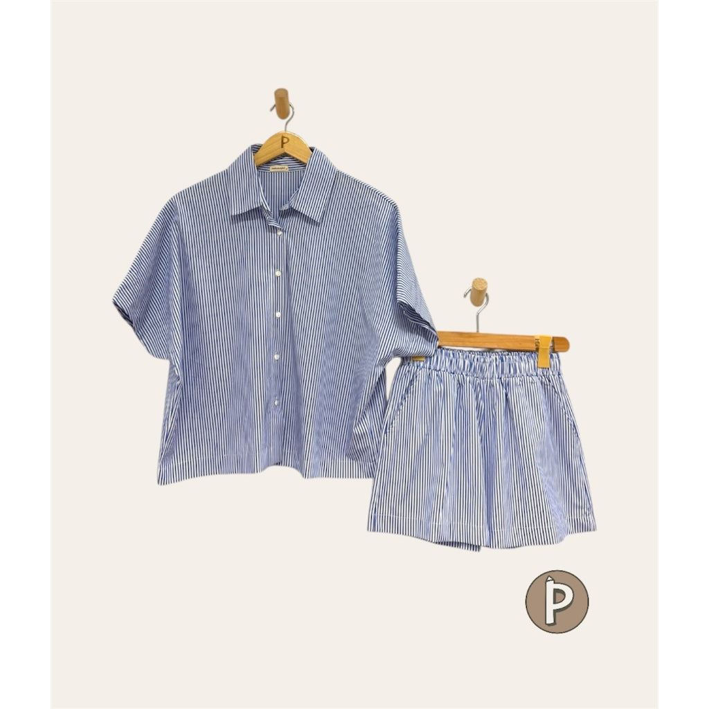 Pambahaymnl Batwing Buttoned Short Set
