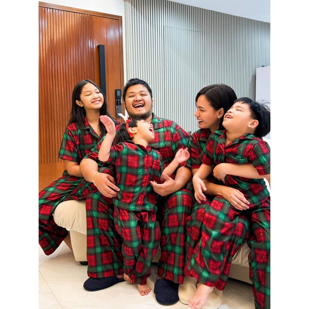 Pambahaymnl Family Plaid Flannel Pjs