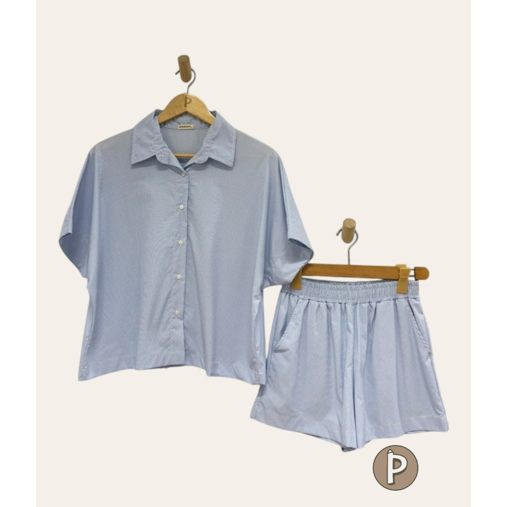 Pambahaymnl Batwing Buttoned Short Set