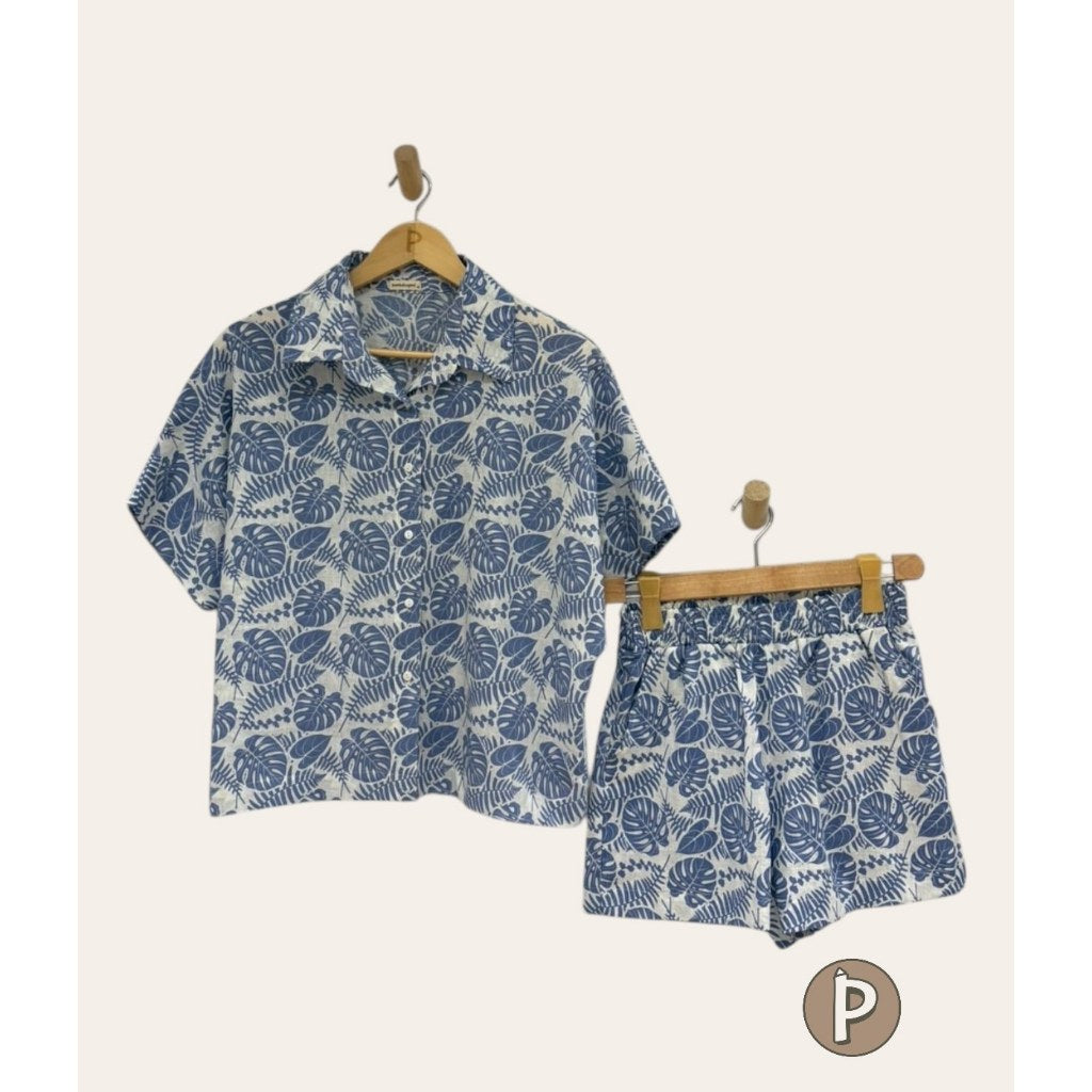 Pambahaymnl Batwing Buttoned Short Set