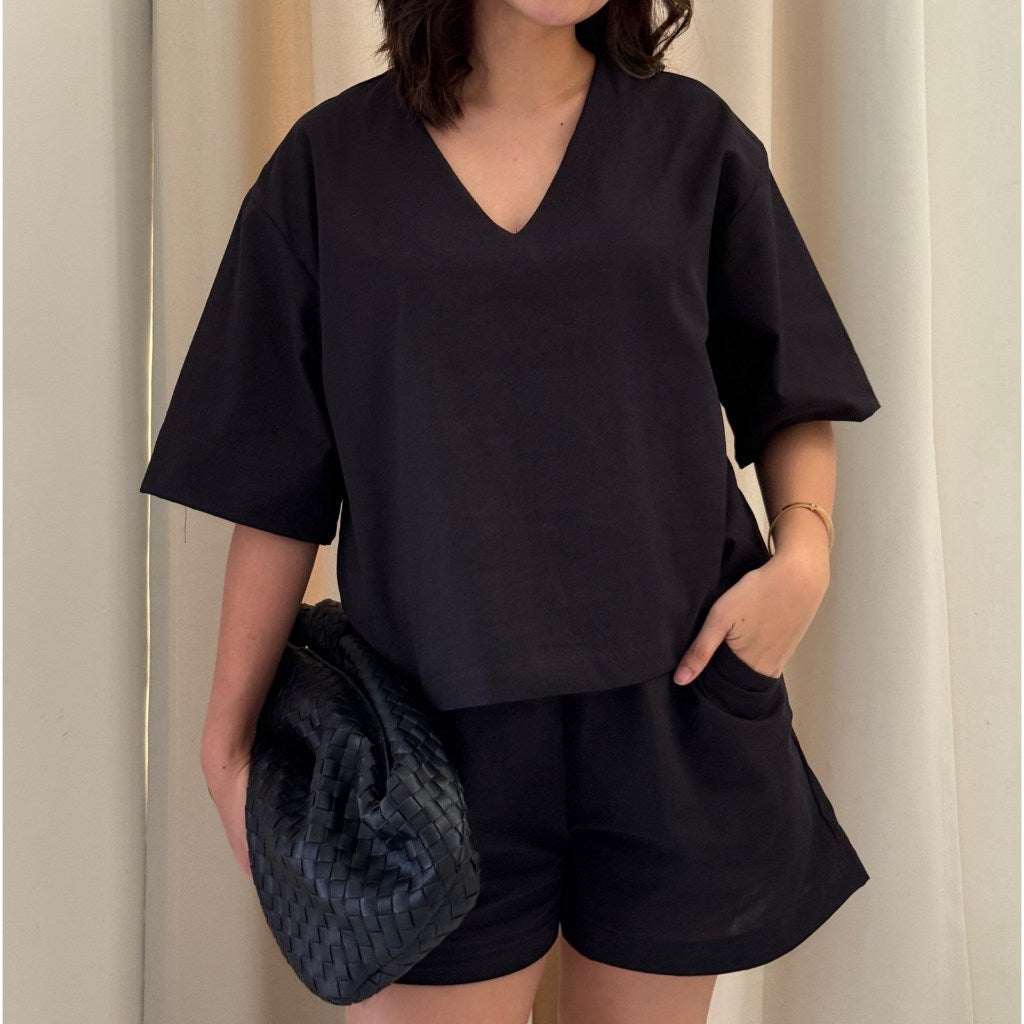 Pambahaymnl Vneck Linen Short Set