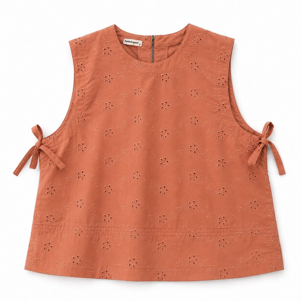 Pambahaymnl Eyelet Side Bow Top